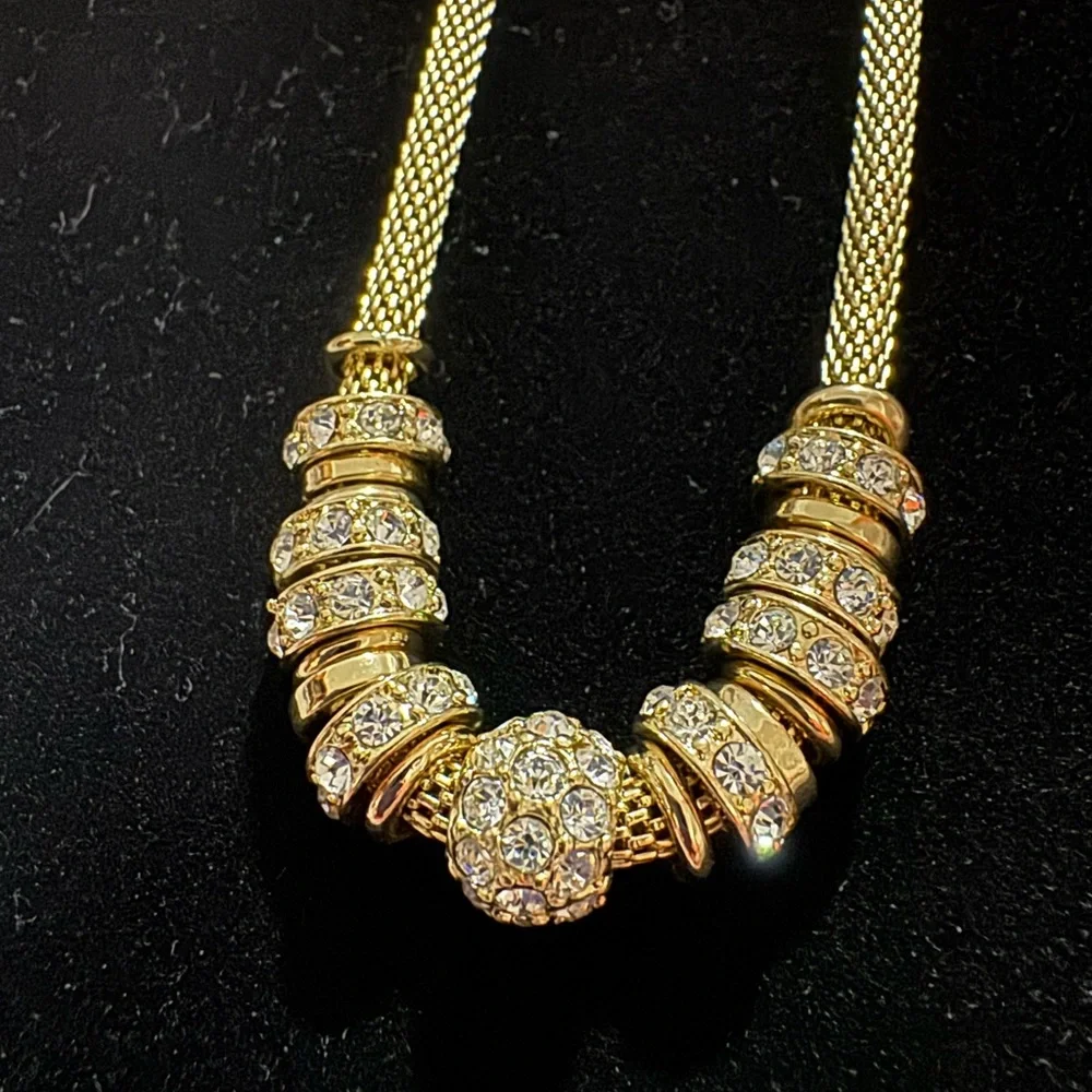 Retro Signed Ann Klein Gold Tone Necklace With Clear Crystals On Sliding Charms - Picture 4 of 4